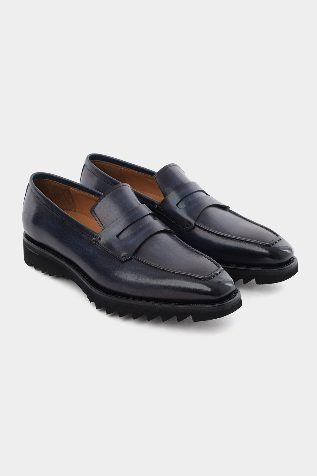 Patinated leather moccasins with notched sole - Blue