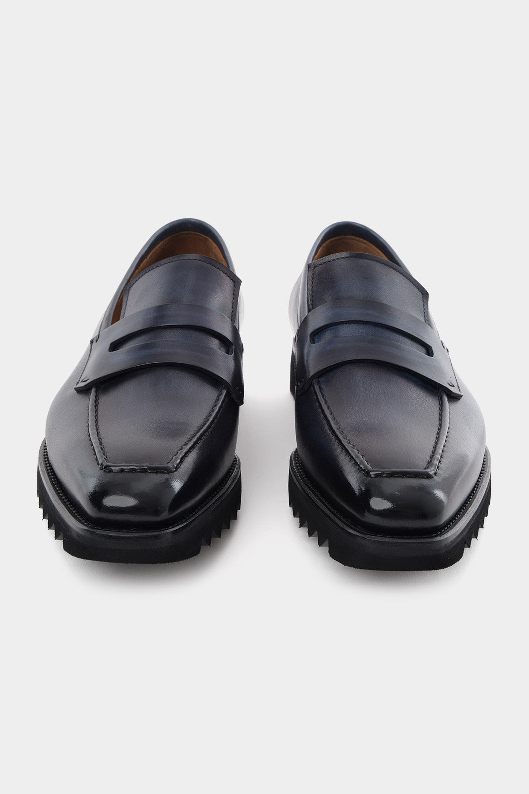 Patinated leather moccasins with notched sole - Blue