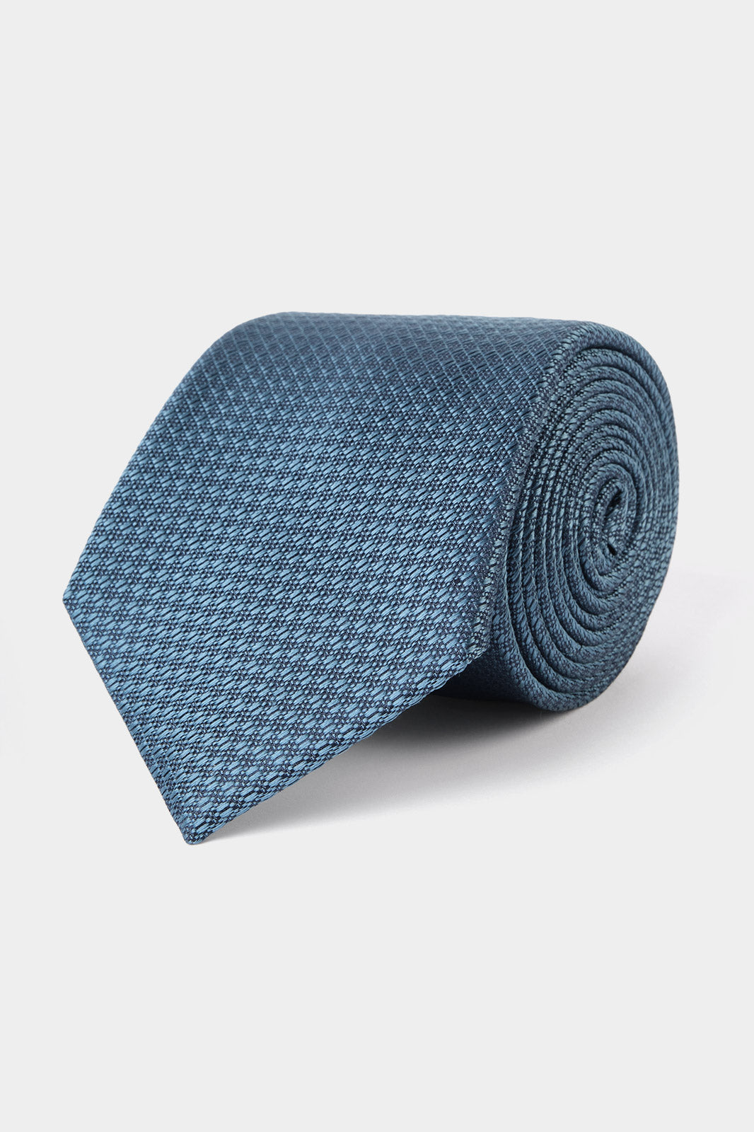 Cravate 100% soie - Bleu céruléen à léger motif quadrillé Cravate 100% soie - Bleu céruléen à léger motif quadrillé
