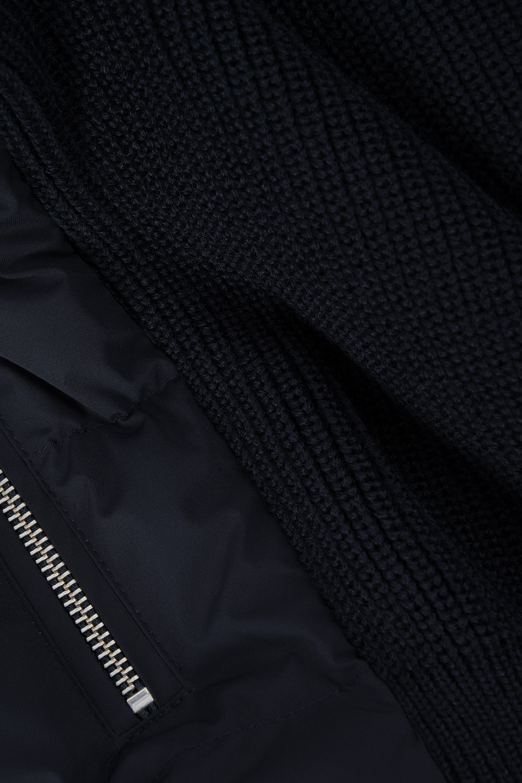 Two-material zipped jacket - Navy