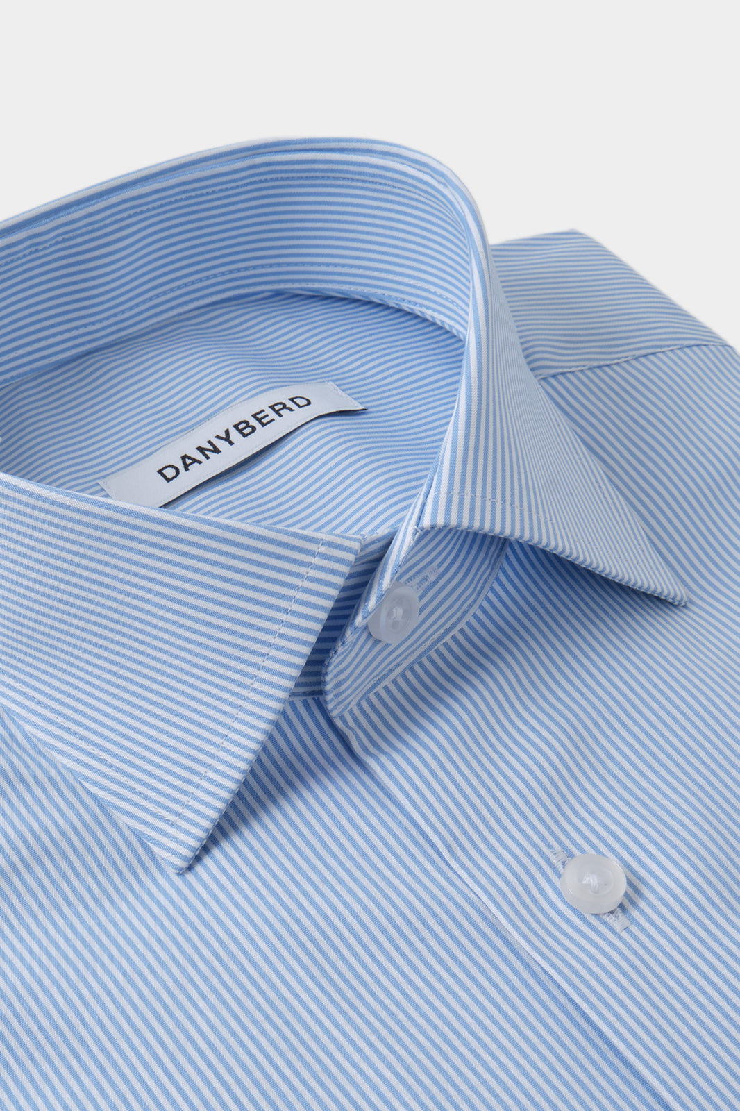 Chemise col français à rayures  Confort couleur blanche et bleu