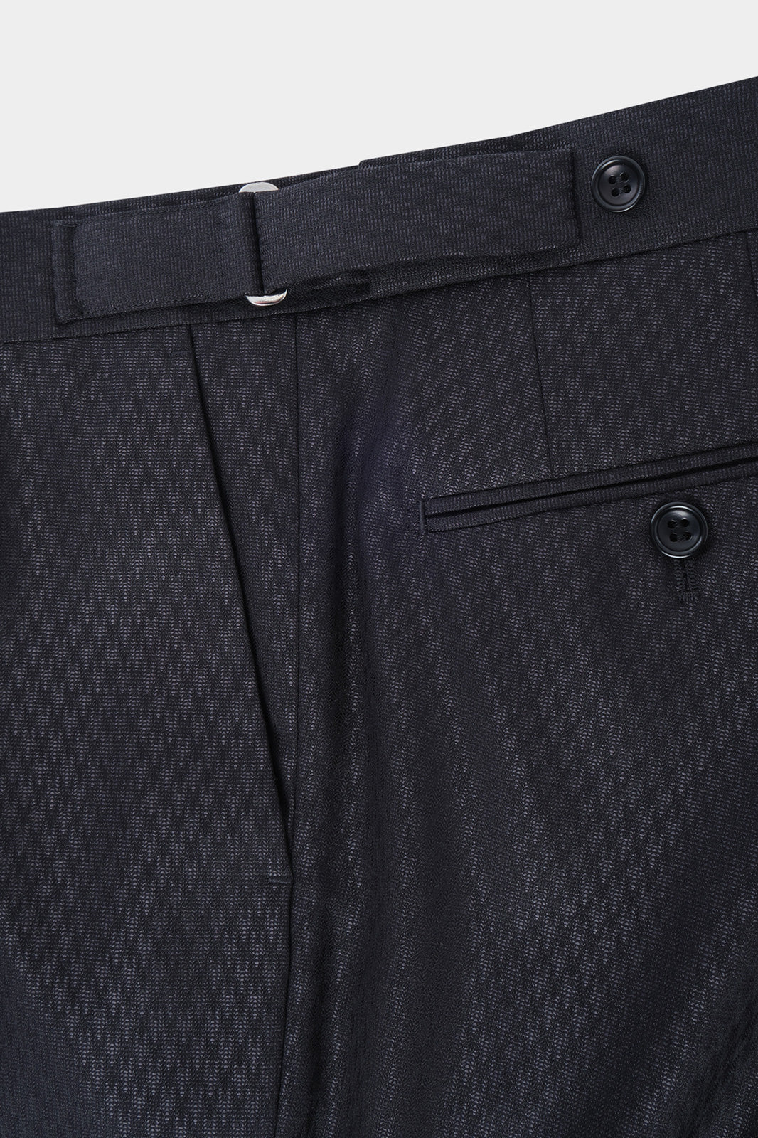 Arrow Lapel Suit - Black Patterned