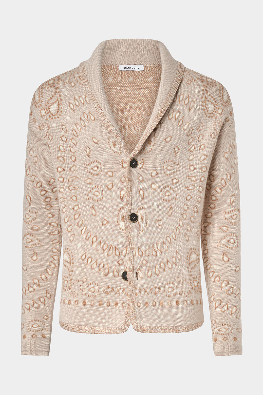 Venez découvrir la veste qui ne vous quittera plus. Elle se porte idéalement fermée, elle se compose de 3 boutons.