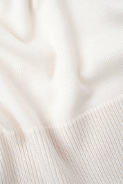 Round neck sweater - White