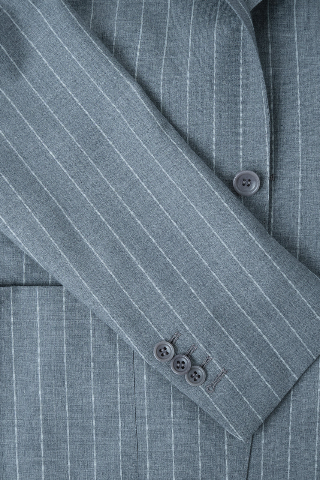 Patch pocket suit - Light gray striped