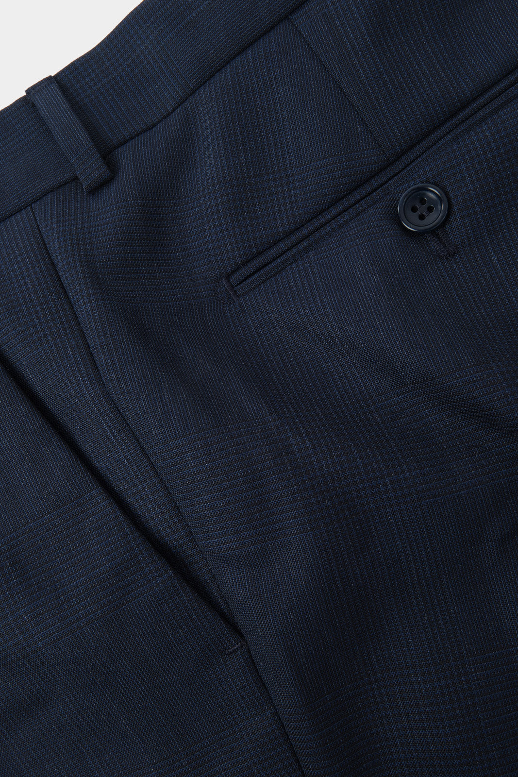Prince of Wales Check Suit with Flap Pockets - Navy