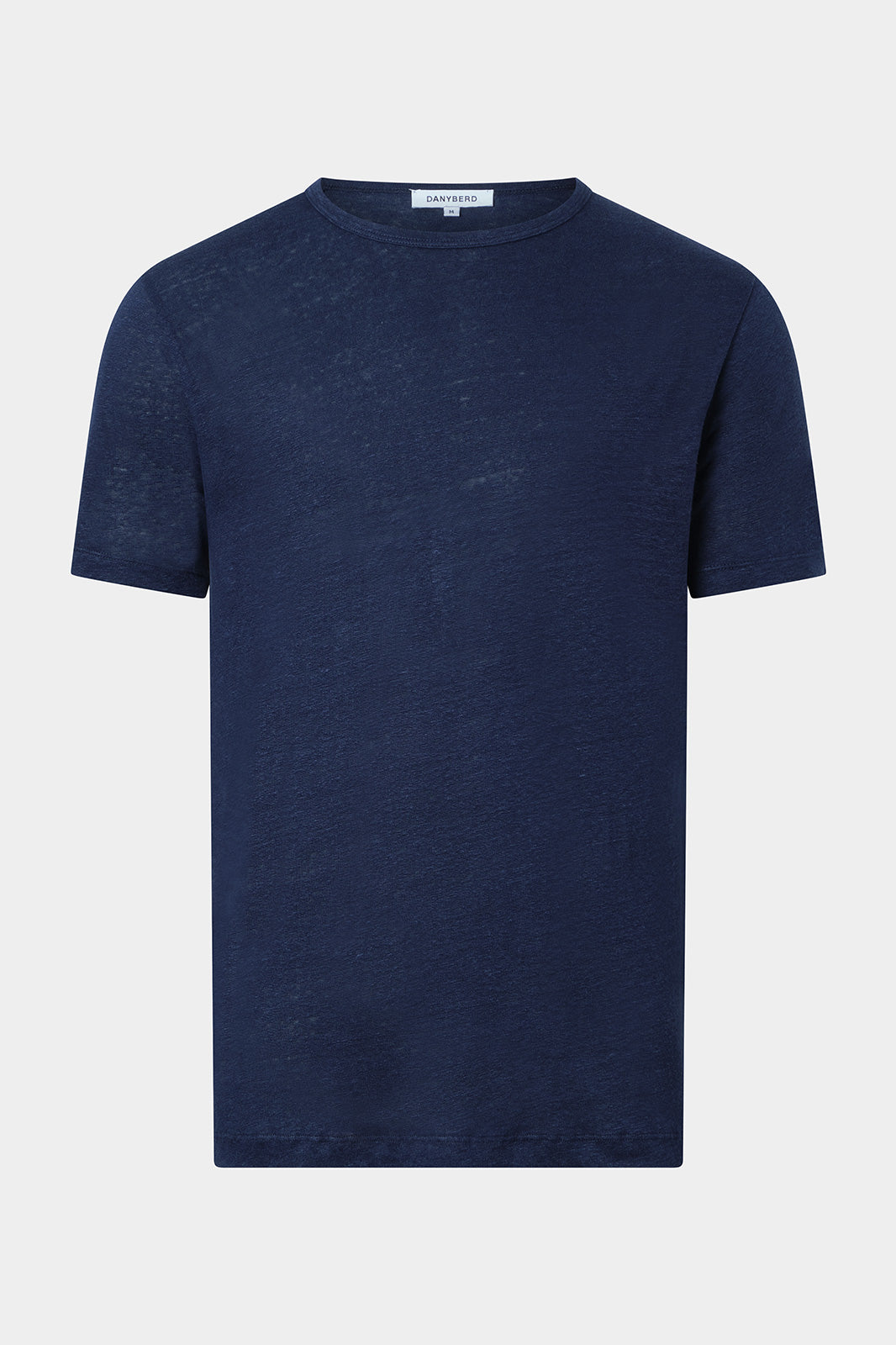 Découvrez notre incontournable t-shirt à col rond et courtes d'été, spécialement conçu pour allier confort et style au quotidien.