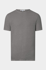 Découvrez notre incontournable t-shirt à col rond et courtes d'été, spécialement conçu pour allier confort et style au quotidien.