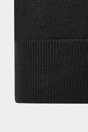 Round neck sweater - Black