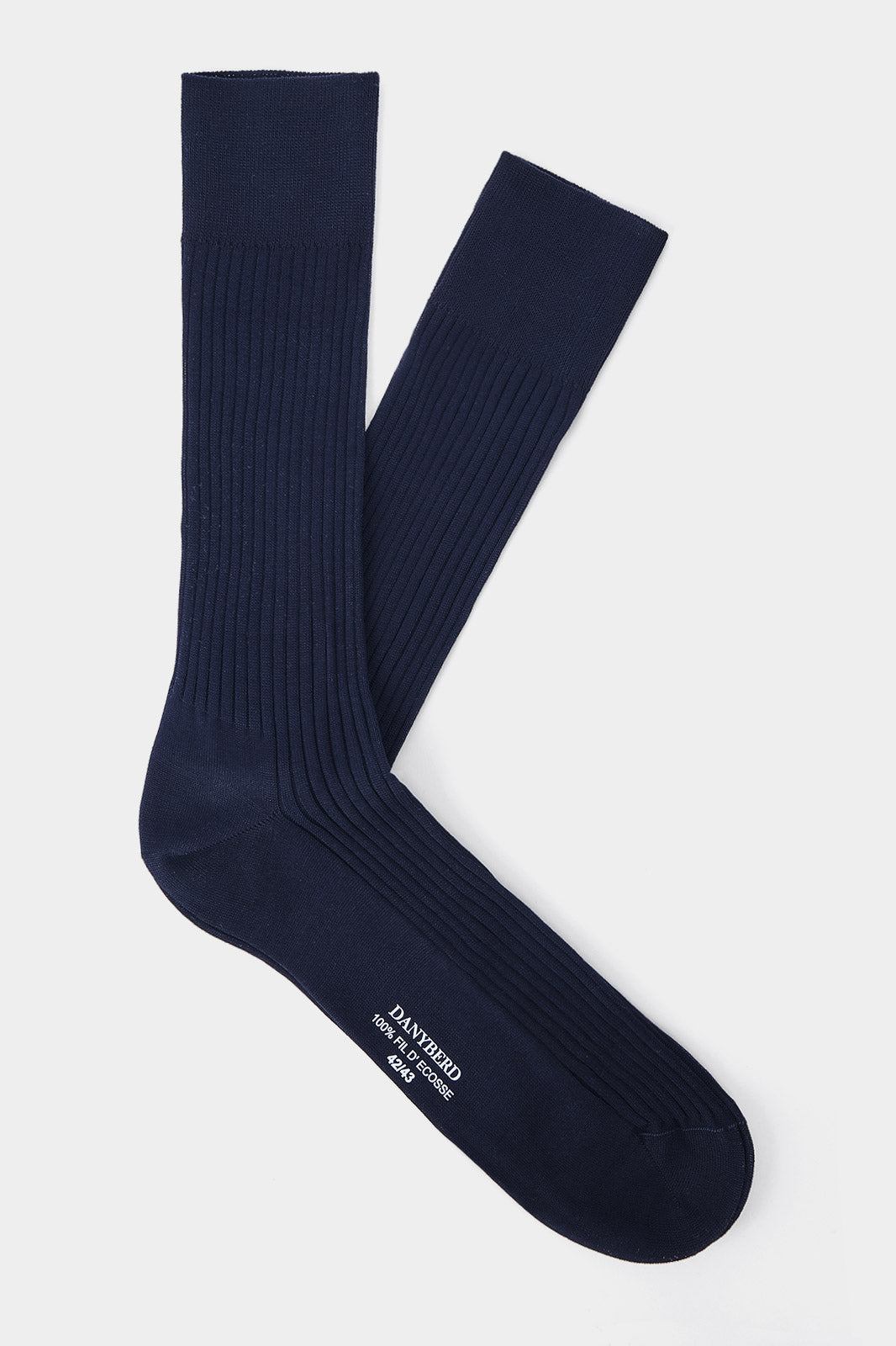 Chaussettes hautes bleu marine en 100% Fil d'Écosse de la marque DANYBERD, taille 42/43. Design côtelé, parfait pour un usage formel ou professionnel.