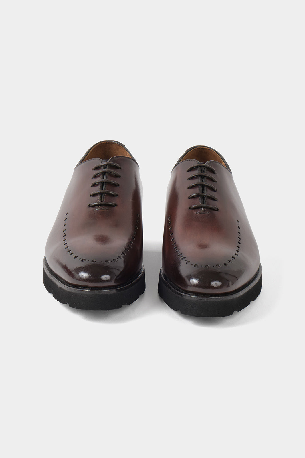 Souliers à lacets patiné avec œillets - Marron