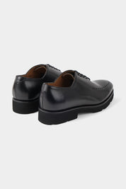 Souliers à lacets patiné avec œillets - Noir