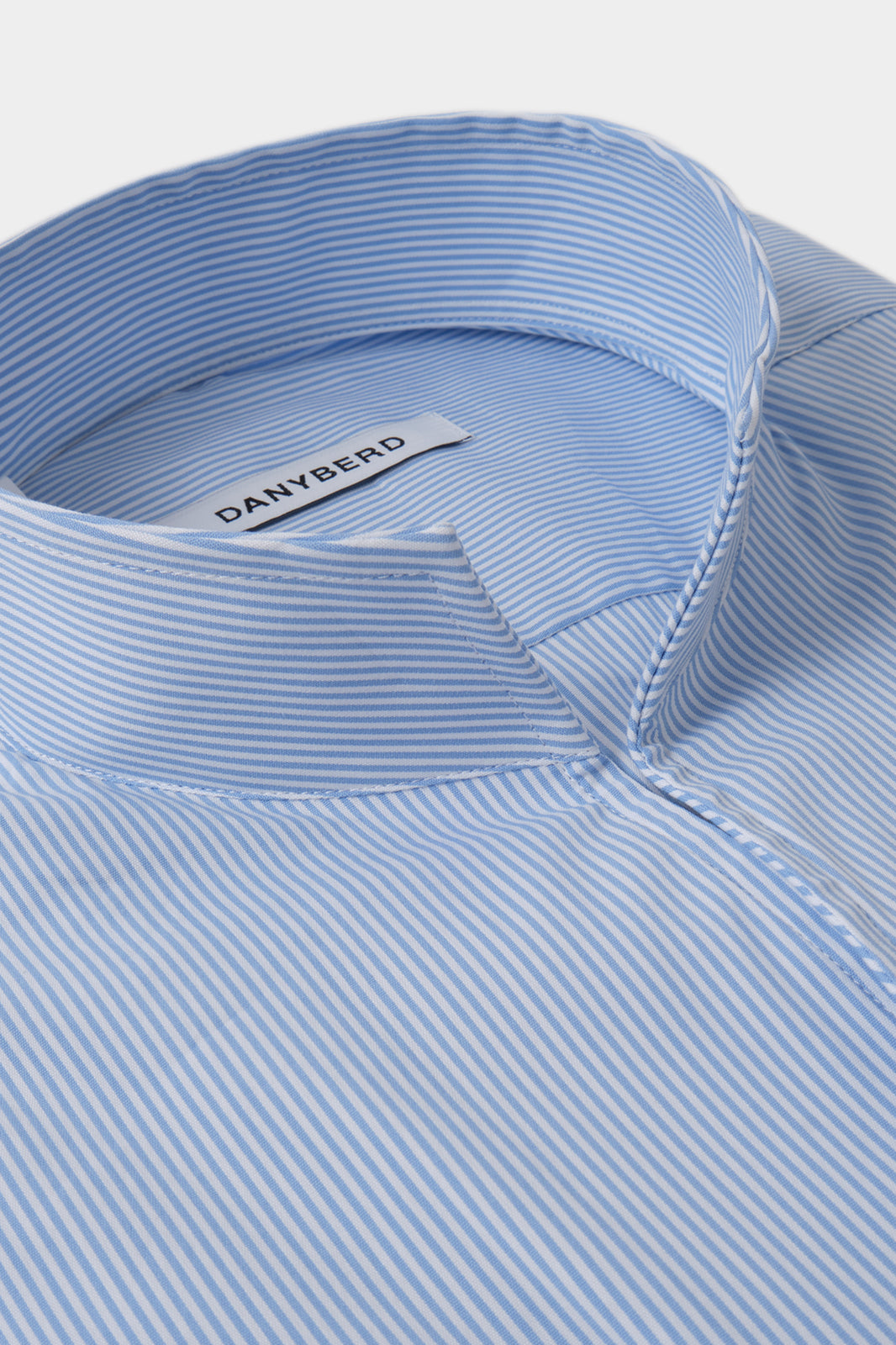 Chemise col indien à rayures - Blanches et bleues