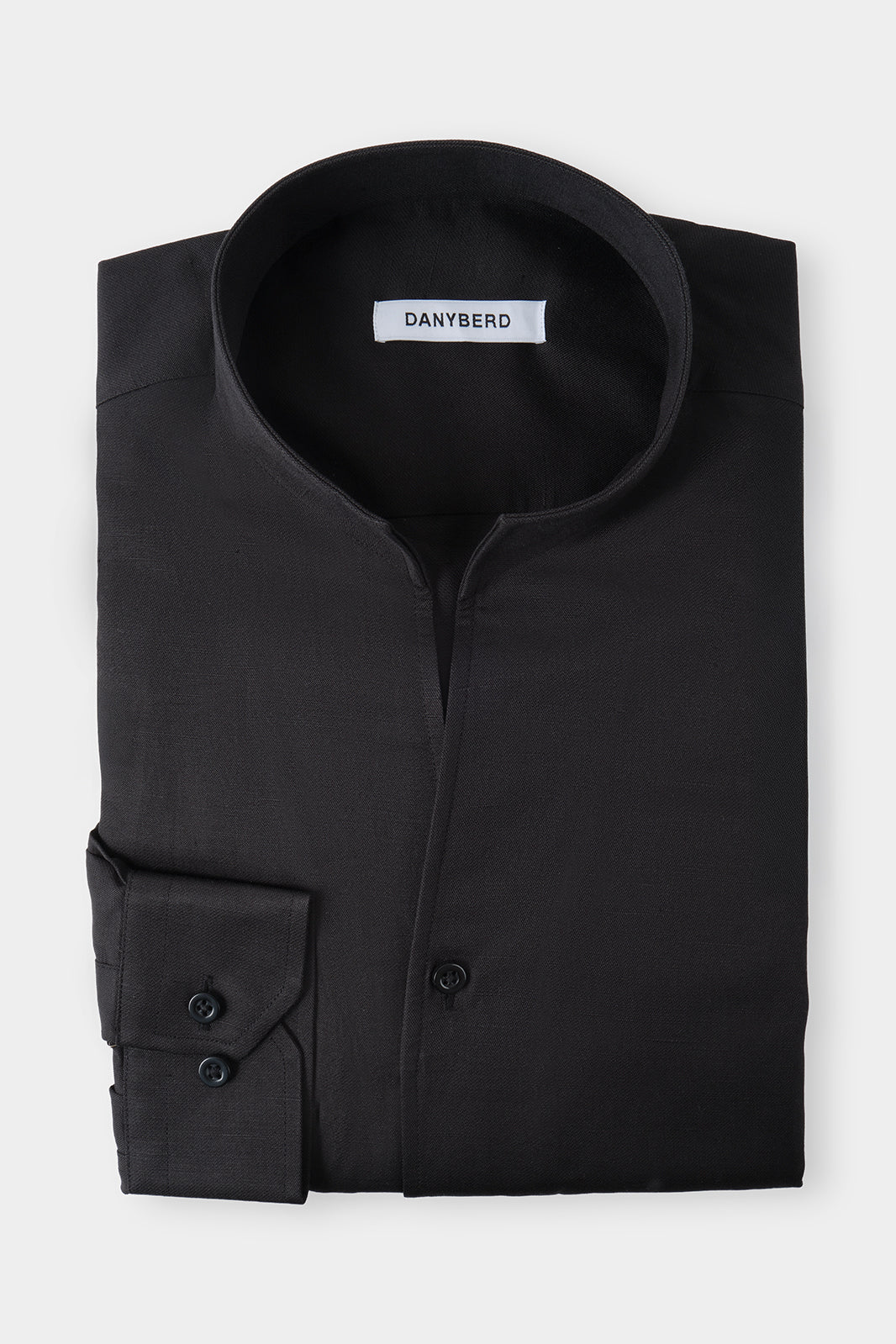 Chemise cintrée en col indien en lin et soie couleur noir