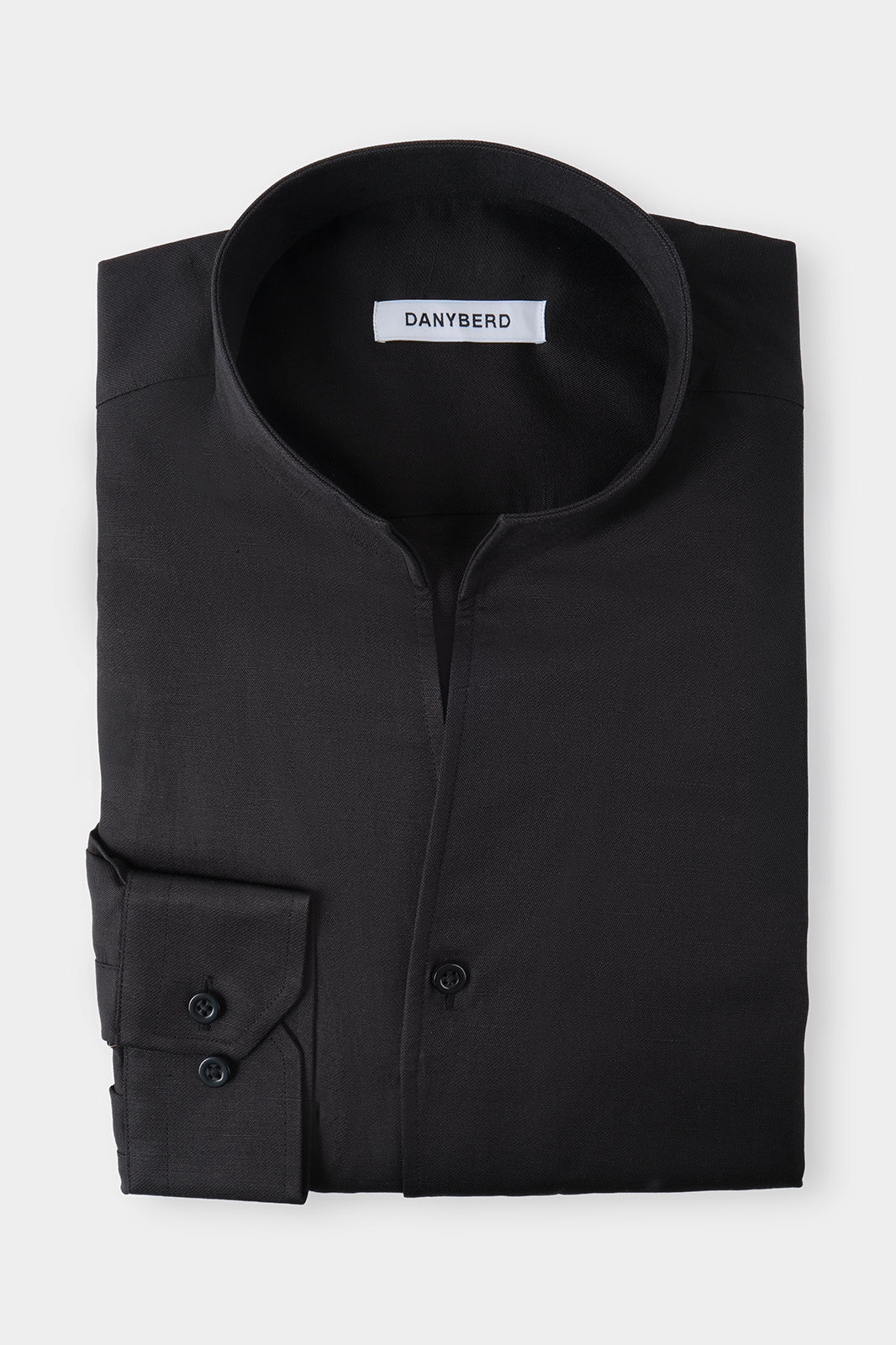 Chemise cintrée en col indien en lin et soie couleur noir