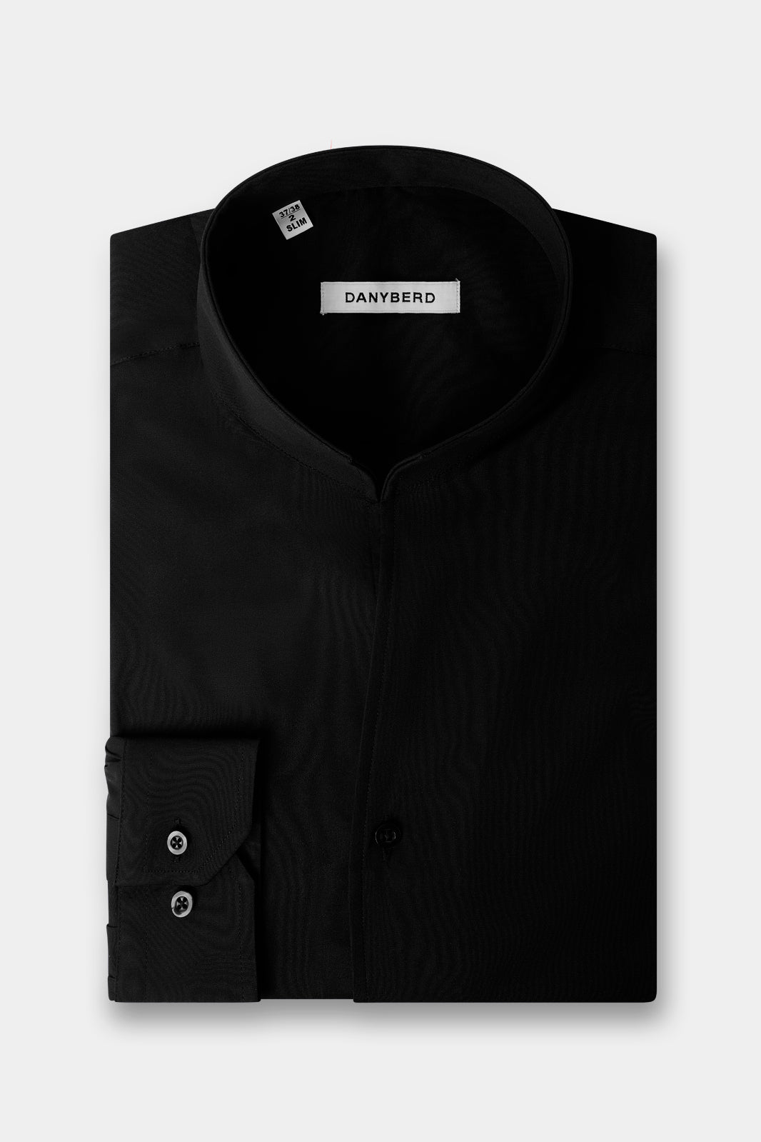 Vue sur fond blanc d'une chemise non cintrée col indien ou col tulipe en noir en coton élasthane