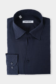 Vue sur fond blanc d'une chemise col capri en 100% lin de chez Albini de coloris marine