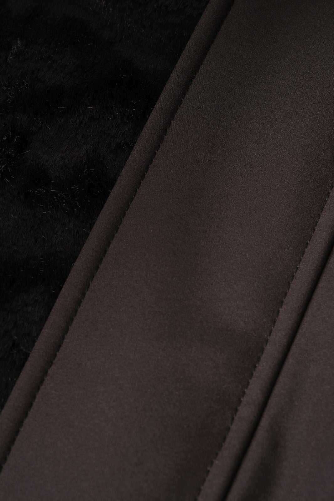 Parka with removable hood - Black