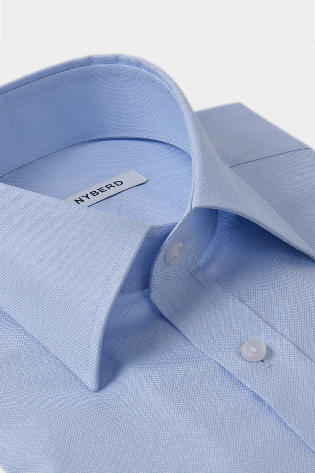 Chemise grand col français texturée couleur bleu 