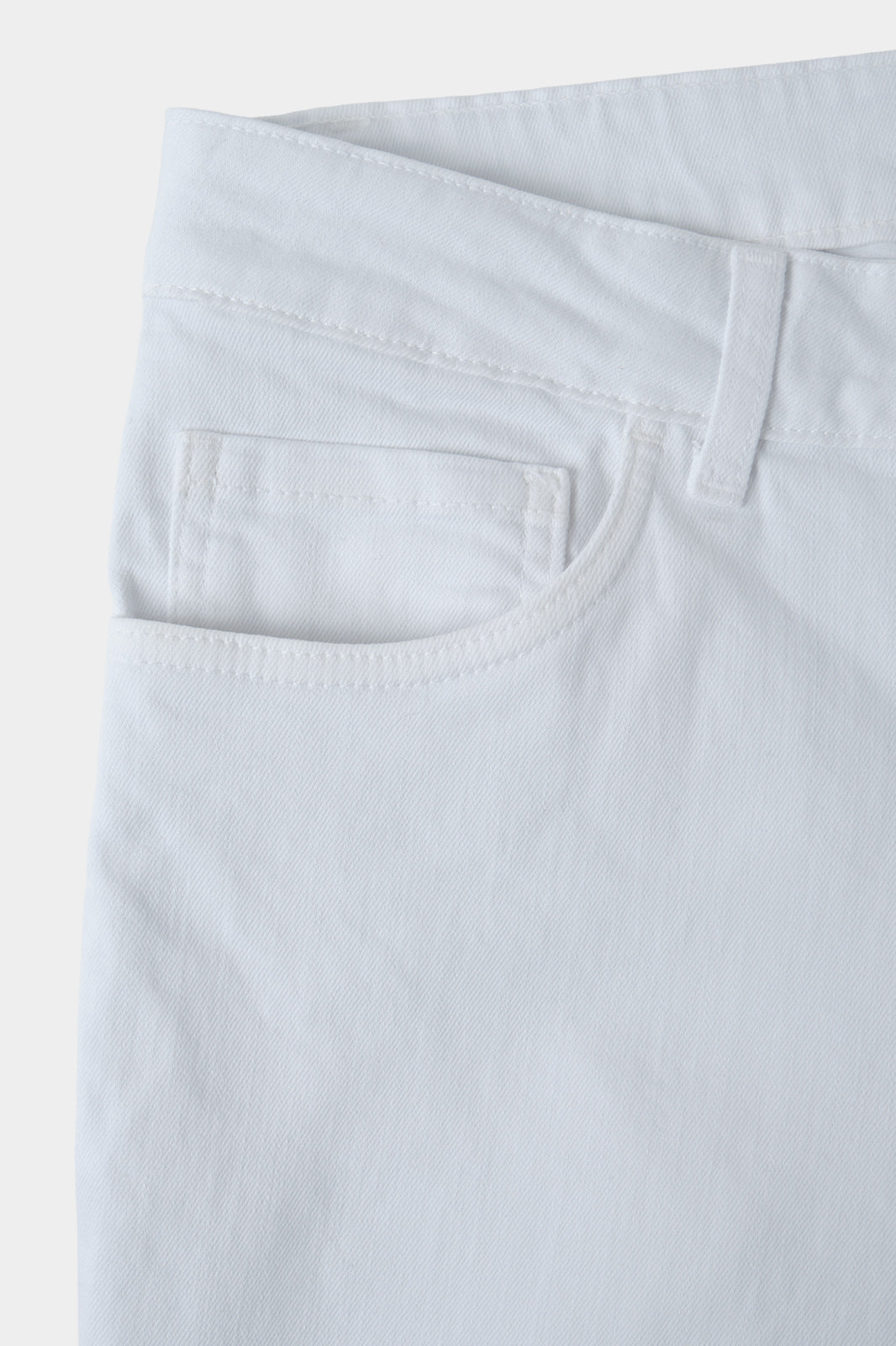 Cotton jeans - White - review description - missing photos and art text - Swiss price 89