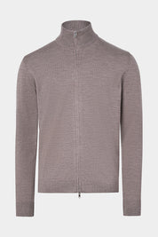 Vue sur fond blanc d'un cardigan zippé en laine en taupe