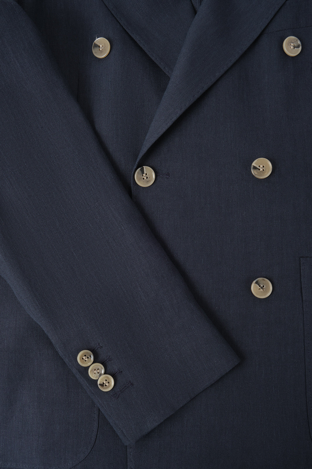 Costume croisé - Marine et pantalon blanc