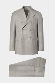 Vue sur fond blanc d'un costume croisé  à motif Prince de Galles couleur Gris clair sur un tissu en 100% laine d'Italie.