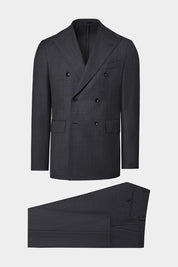 Vue sur fond blanc d'un costume croisé en 100% laine de couleur gris anthracite.