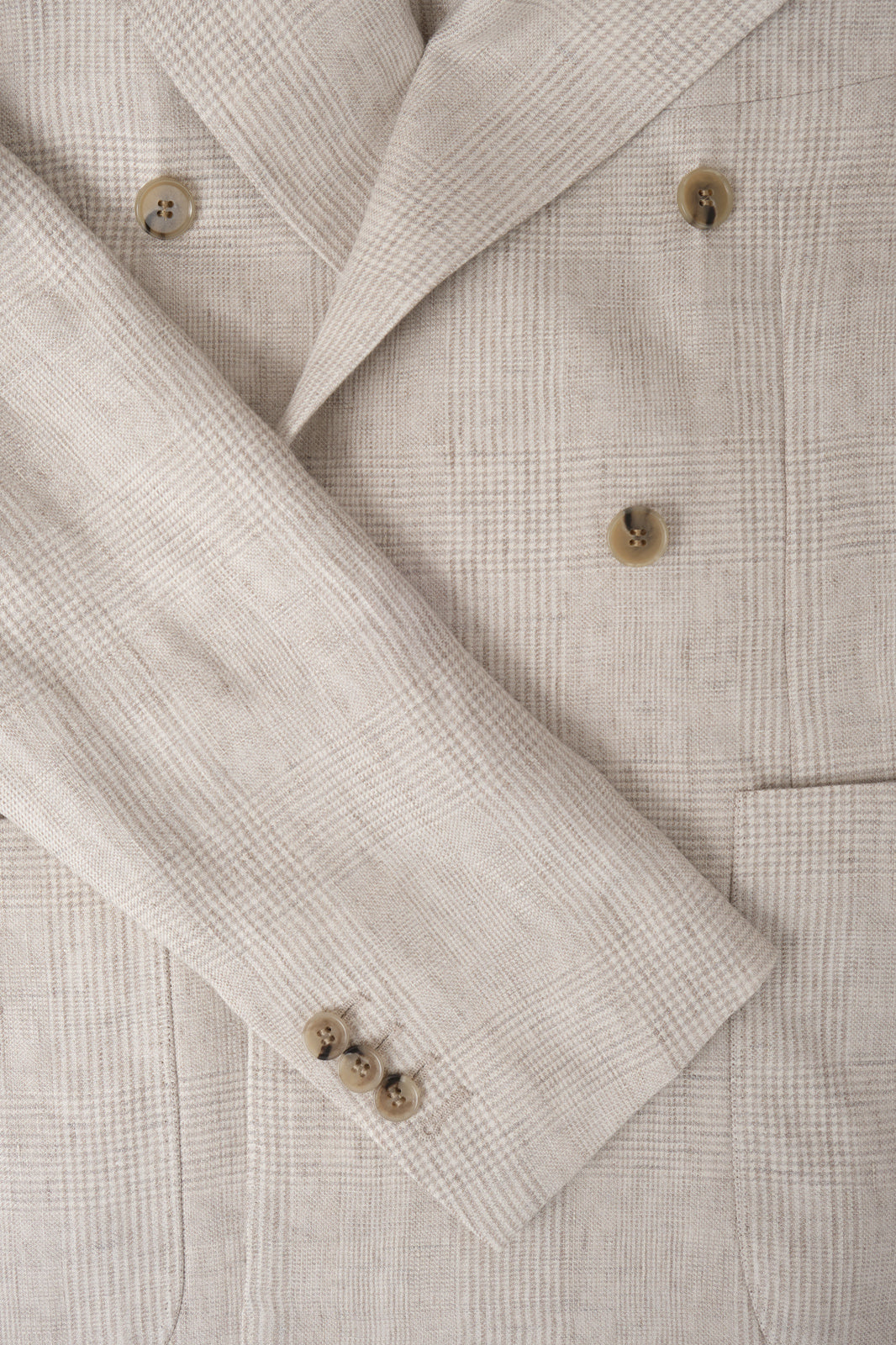 Linen double-breasted suit - Prince of Wales check - Swiss price 409 - to be checked by Dorit