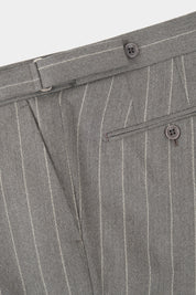 Costume croisé et pantalon patte de serrage - Gris à rayures