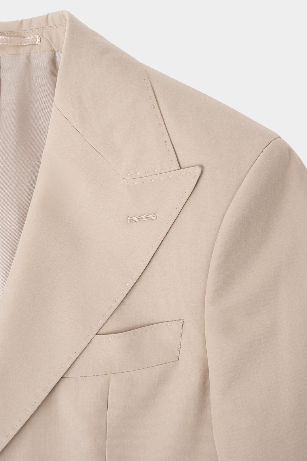 Arrow lapel suit and drawstring trousers - Beige