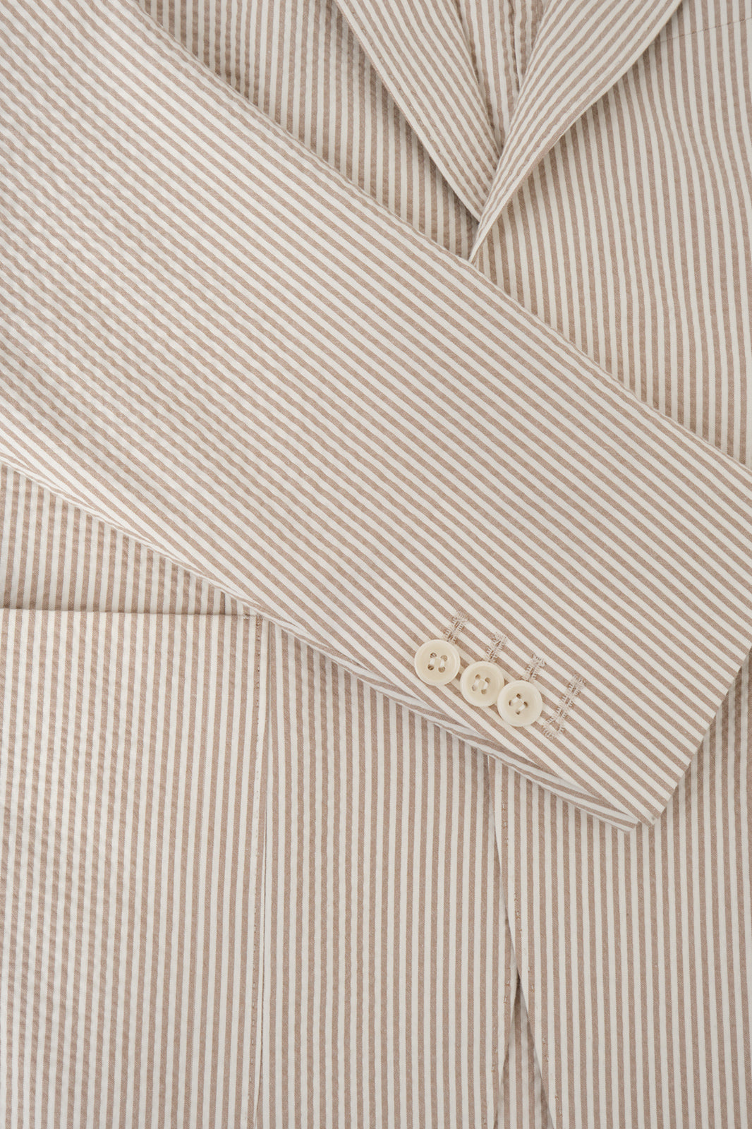 Costume à rayures - Blanc et Beige