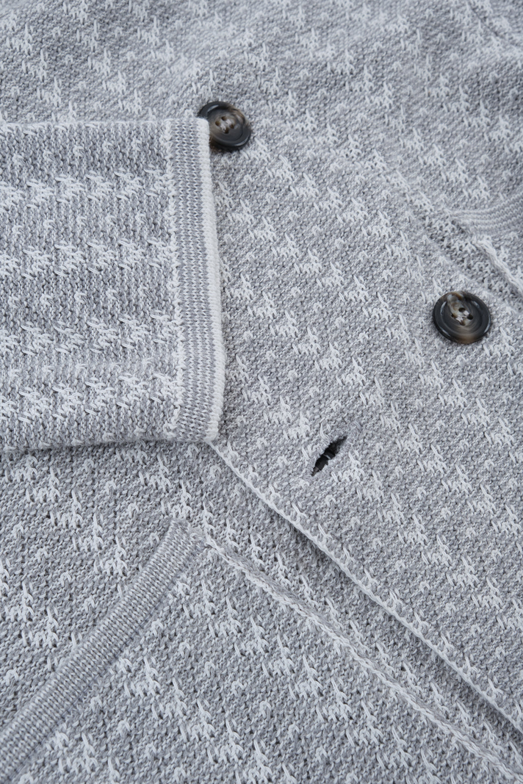 GILET-CROISE-NAPLES-502-6196-LAIT-GRIS_2.jpg