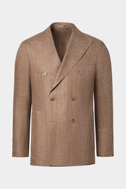 Vue sur fond blanc d'un blazer croisé en lin et soie camel