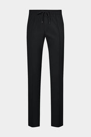 Vue sur fond blanc d'un pantalon jogpant Donatela de couleur noir. Sur un tissu italien en 77% polyamide 23% élasthanne de chez Olmetex.