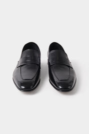 Kangaroo leather loafers - Black - out of stock, seen with Mickael - info and look to be checked by Dorit - missing price and Swiss price