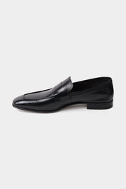 Kangaroo leather loafers - Black - out of stock, seen with Mickael - info and look to be checked by Dorit - missing price and Swiss price