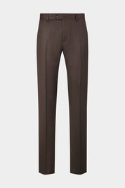 Vue sur fond blanc d'un pantalon en flanelle marron 