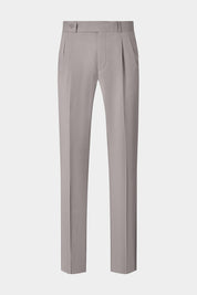 Vue sur fond blanc d'un pantalon double pinces à patte de serrage en laine élasthanne gris