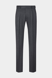 Vue sur fond blanc d'un pantalon double pinces en flanelle en gris anthracite