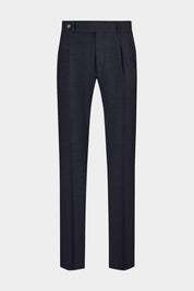 Vue sur fond blanc d'un pantalon double pinces marine 