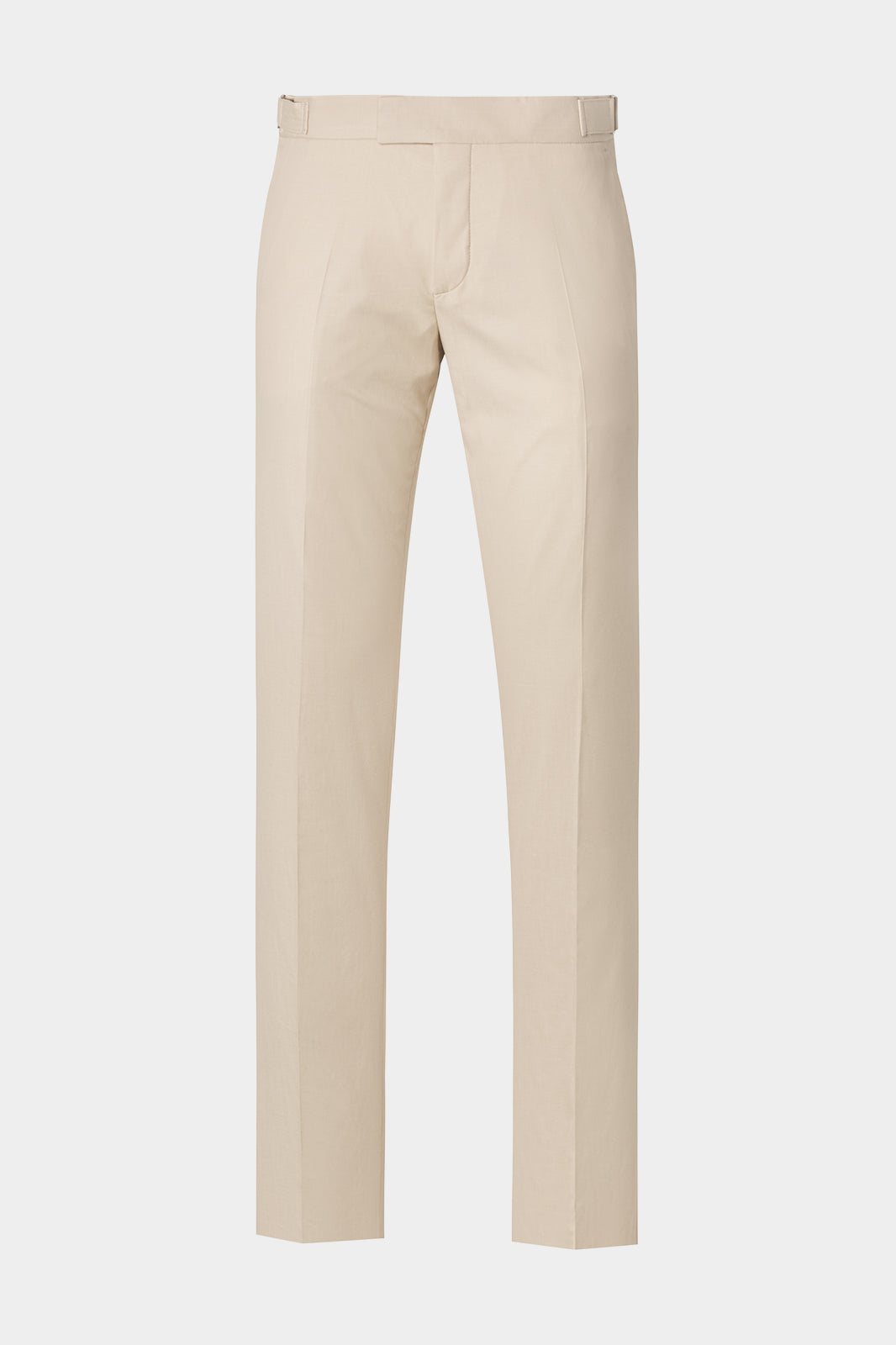 Vue sur fond blanc d'un pantalon à patte de serrage en coton beige sans pli sur le devant.