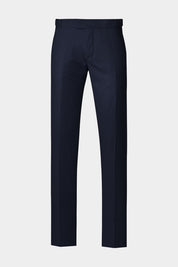 Vue sur fond blanc d'un pantalon à patte de serrage en coton marine. 