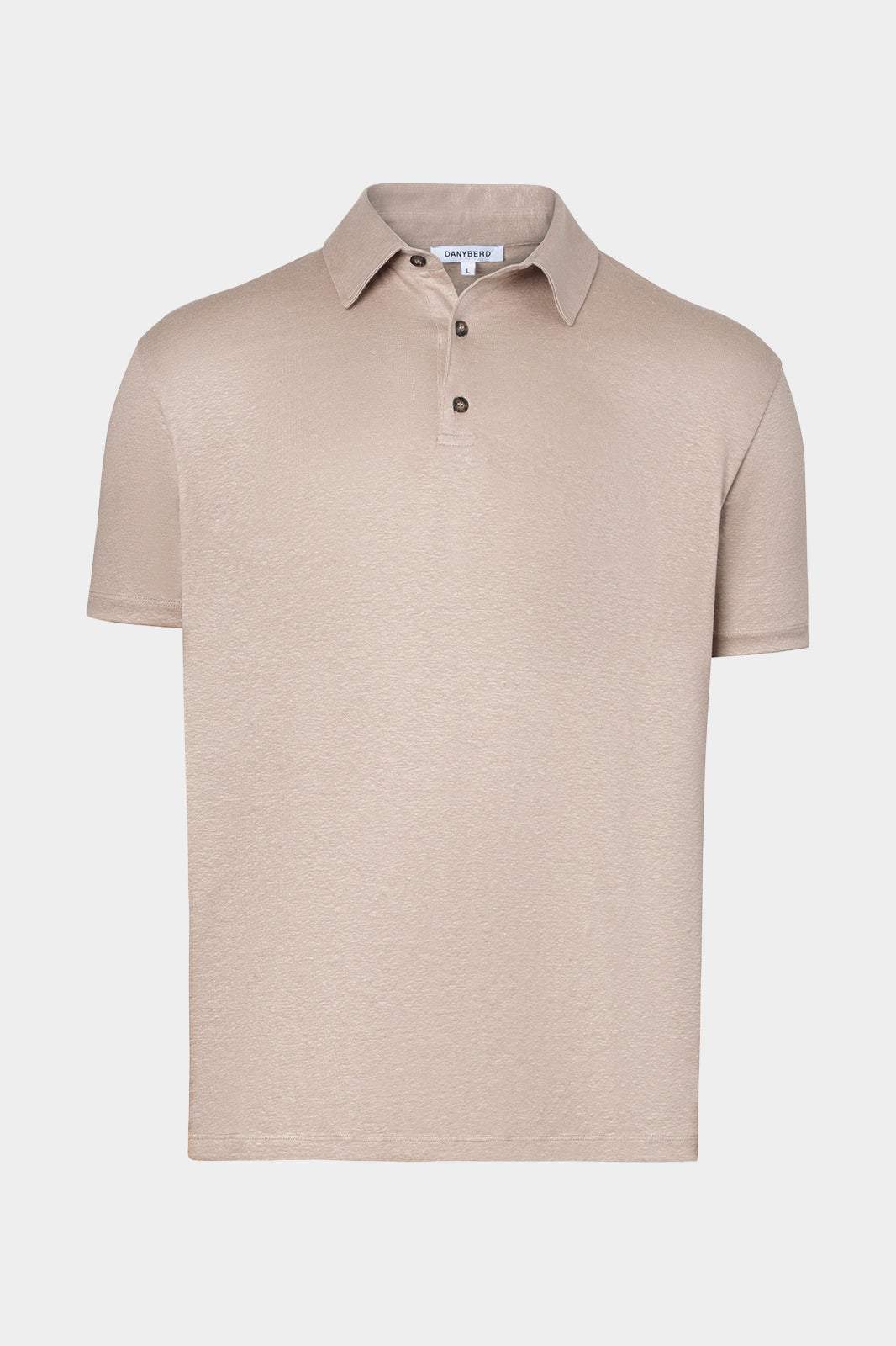 Vue sur fond blanc d'un Polo LPM en 100% lin couleur Noisette.