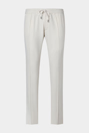 Découvrez le mariage parfait entre confort et élégance avec notre pantalon jogpant en nylon et élasthane.