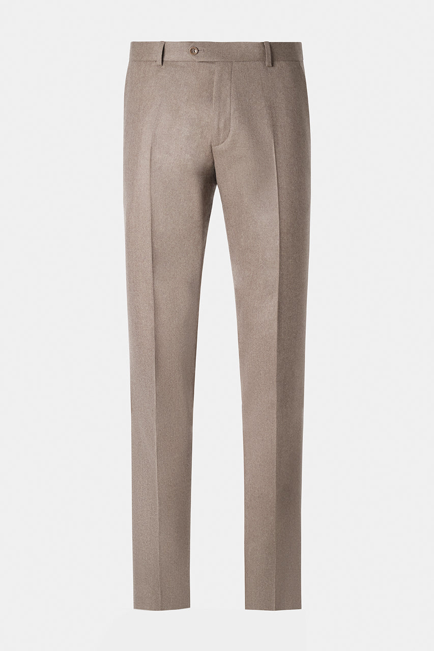 Découvrez le mariage parfait entre confort et élégance avec notre pantalon en flanelle. Conçu pour allier style et élégance, ce pantalon est un incontournable de votre garde-robe.