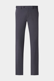 Confectionné dans un tissu technique de chez Olmetex, maison réputée pour la technicité de ses produits, le pantalon est le parfait équilibre entre confort et style. Doté d'une taille mi-haute, ce pantalon est conçu pour ajouter une touche de modernité à votre tenue.