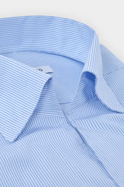 Chemise col indien avec boutonnage sous pattes - Bleu ciel et blanc