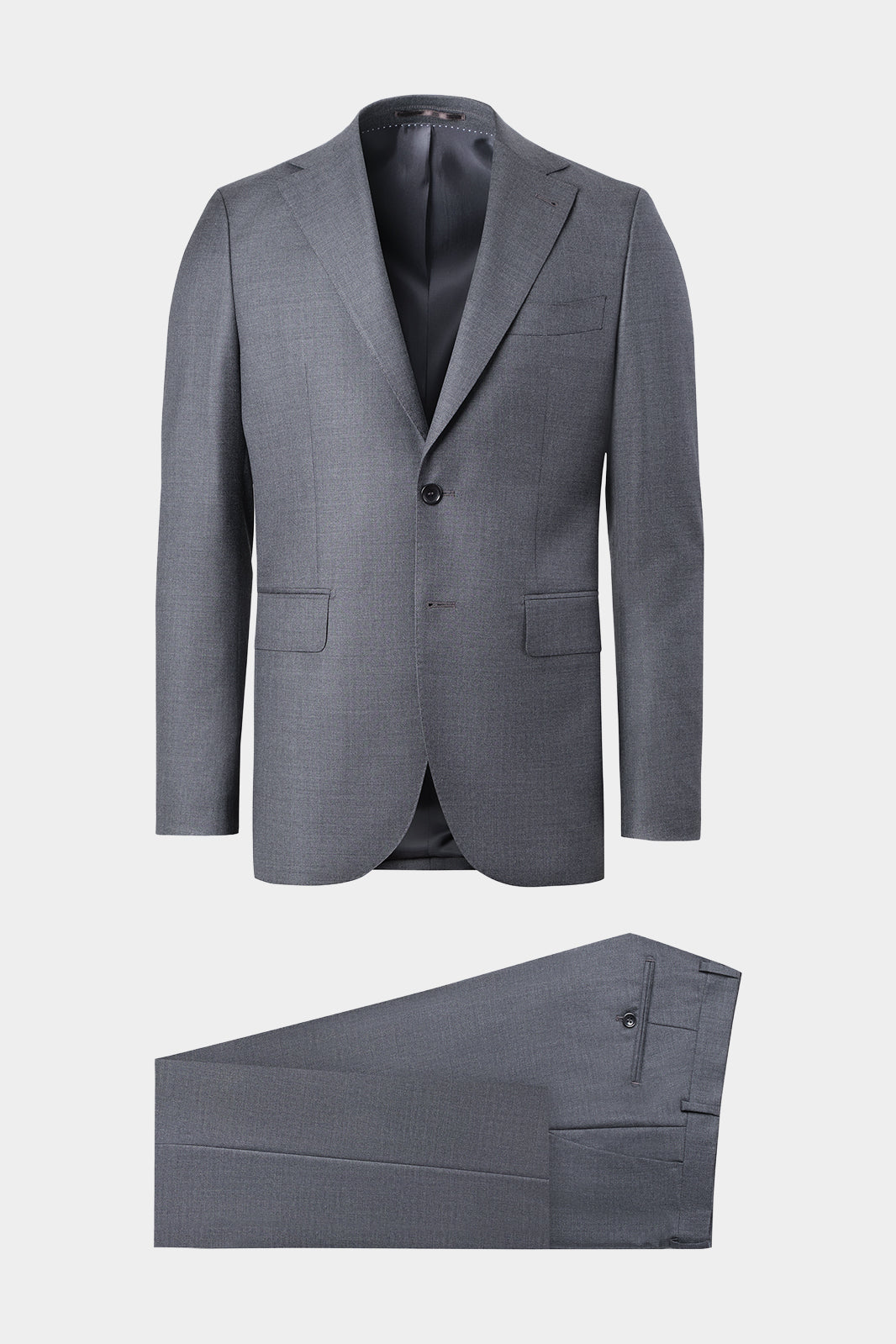 Vue sur fond blanc d'un costume revers large en laine en gris