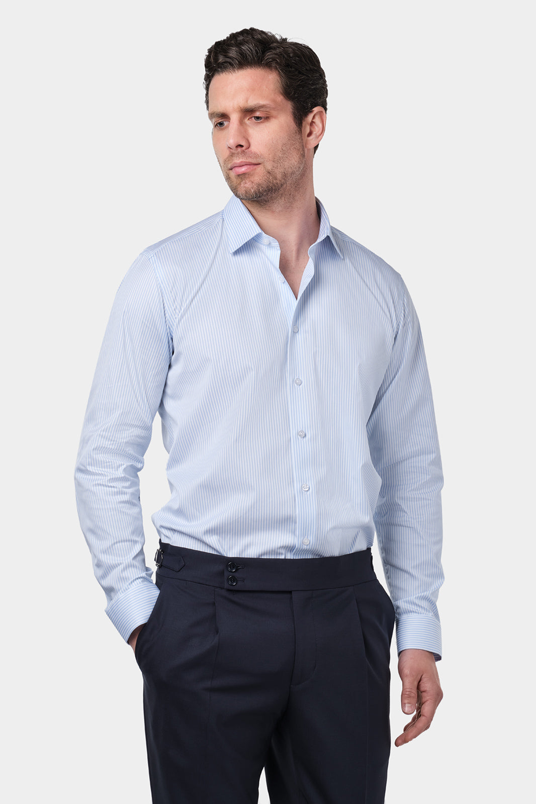 chemise_col_francais_fine_rayure_bleu_ciel_et_blanc_en_coton_2.jpg